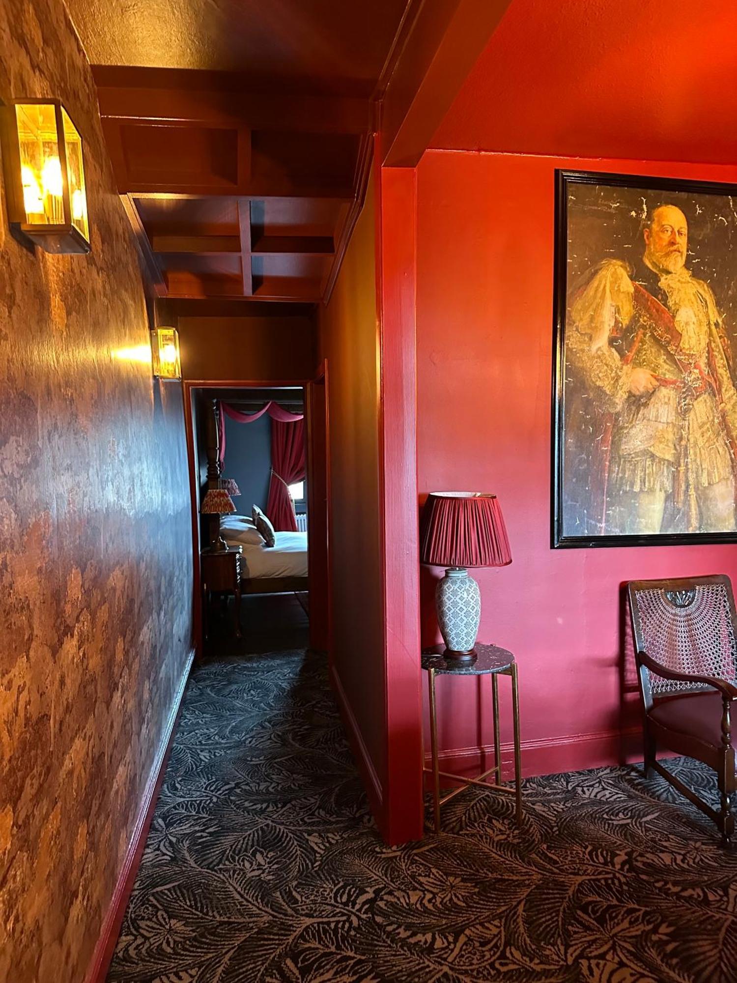 Golden Fleece York Hotel Bagian luar foto